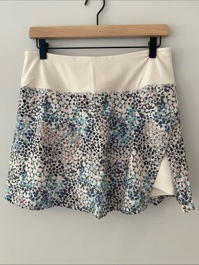 Hind Cream and Blue Printed Skort